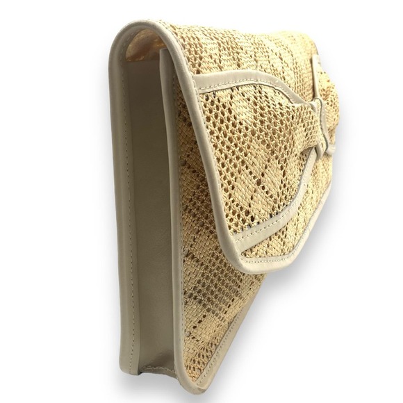 1970's large bow raffia straw and leather wristlet bag - Picture 7 of 13